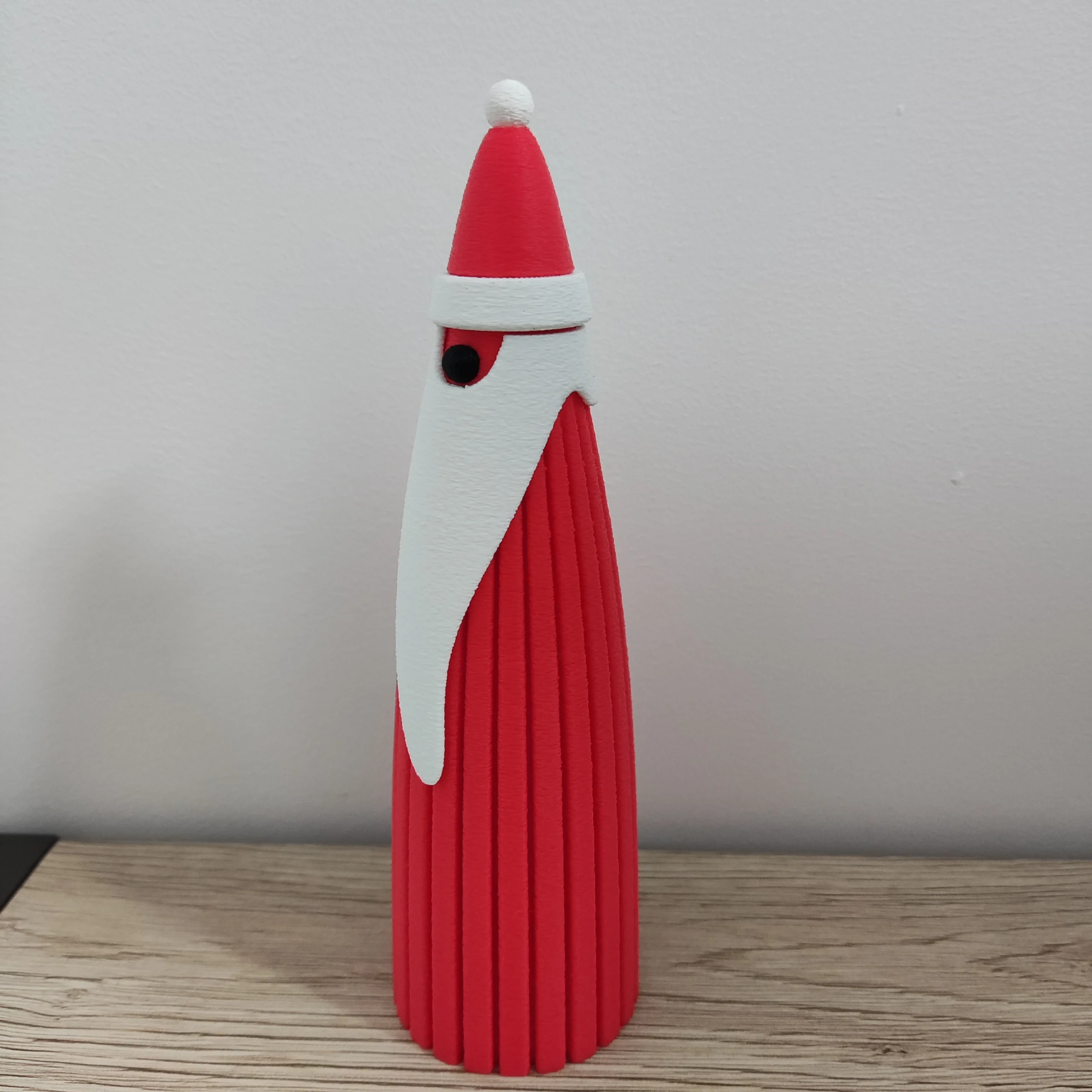 Minimalistyczna figurka Mikołaja - dekoracja świąteczna - obrazek 2