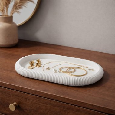 Taca ozdobna owalna na komodę lub biurko, biała 19cm